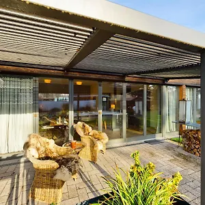 https://apartmenthaus-mit-wallbox-fur-e-pkw.find-berlin-hotels.com